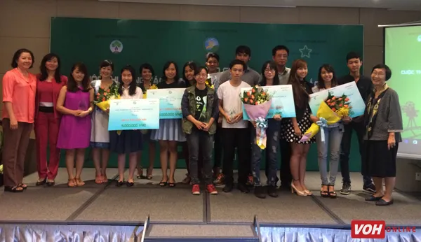 Ngưng xả rác điện tử” đạt giải nhất cuộc thi Khoảng khắc 3T