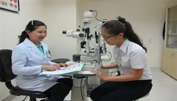 Bệnh viện mắt Phương Nam giảm 50% chi phí phẫu thuật Lasik