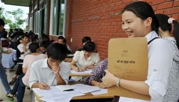 Miễn lệ phí đăng ký xét tuyển cho thí sinh vùng khó khăn