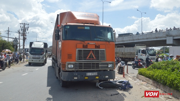 Nam thanh niên bị xe container cuốn vào gầm tử vong
