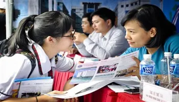 Đại học Luật TPHCM công bố điểm xét trúng tuyển