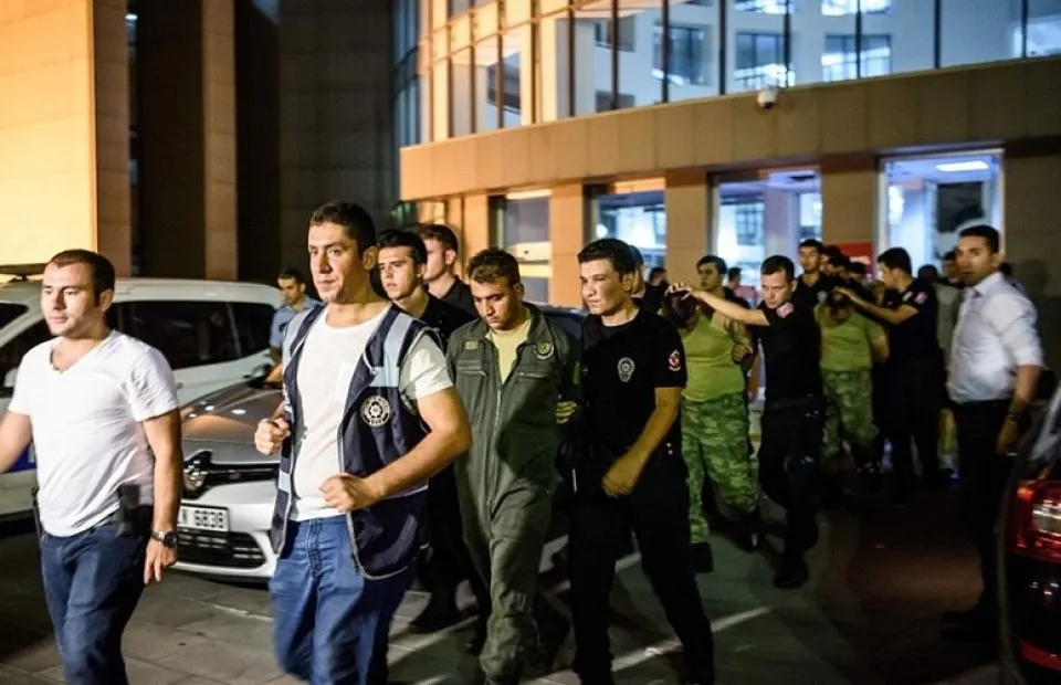 Thổ Nhĩ Kỳ bắt 10 người nước ngoài bị nghi liên quan đến đảo chính