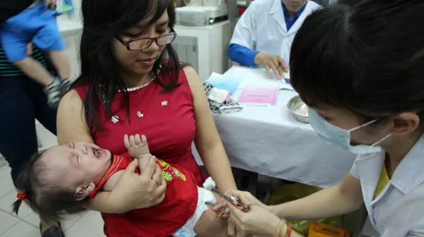 Trẻ nên uống ngừa vắc-xin rota ngay từ 2 tháng tuổi