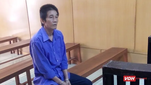 Người bị thương, kẻ đi tù chỉ vì gương chiếu hậu
