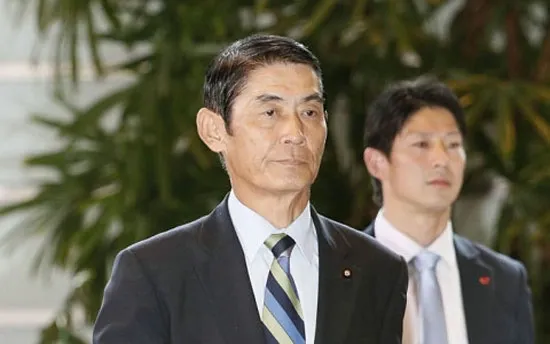 Thành viên Nội các mới của Nhật Bản thăm đền Yasukuni