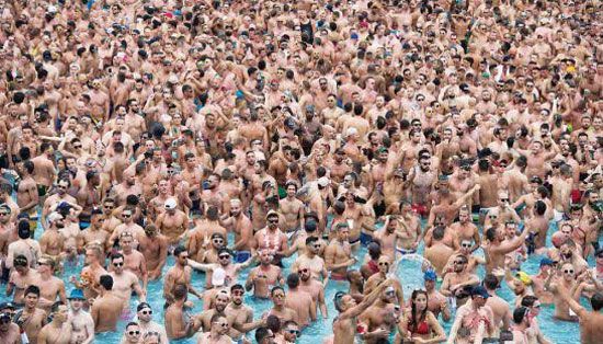 Barcelona: Tổ chức lễ hội giới tính lớn nhất từ trước đến nay