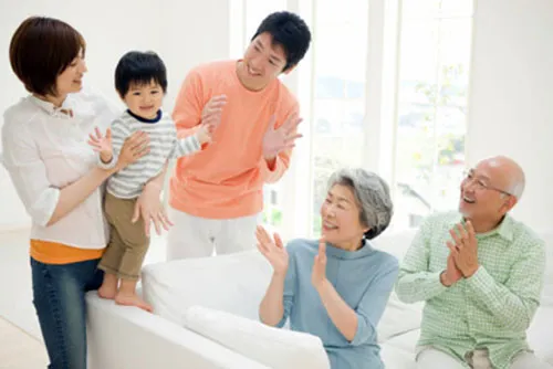 Để cha mẹ già vui vẻ, hạnh phúc