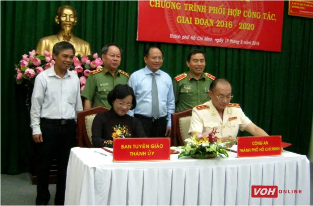 Đấu tranh trực diện trên Internet bằng công nghệ thông tin