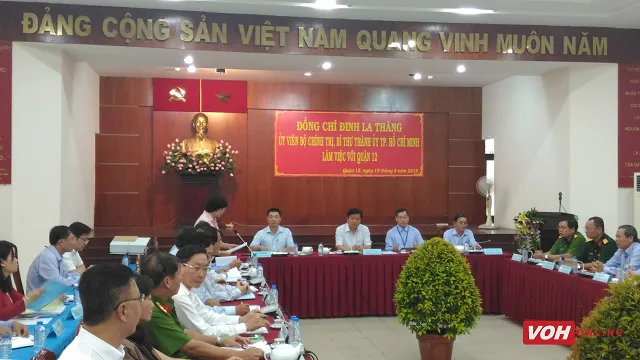 Bí thư Thành ủy Đinh La Thăng làm việc với Quận 12