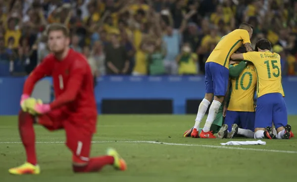 Kết quả bóng đá (21/8): Brazil lần đầu đoạt HCV Olympic, M.C, Chelsea thắng trong khi Liverpool thất thủ
