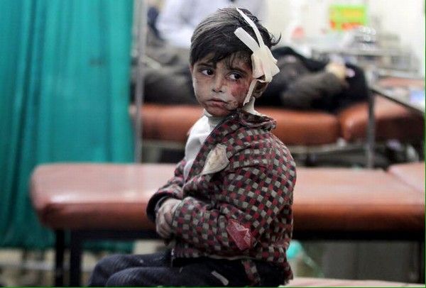 Không cầm được nước mắt với hình ảnh của trẻ em Syria trong thời chiến
