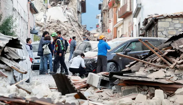 Số người chết trong vụ động đất ở Ý lên đến 159 người