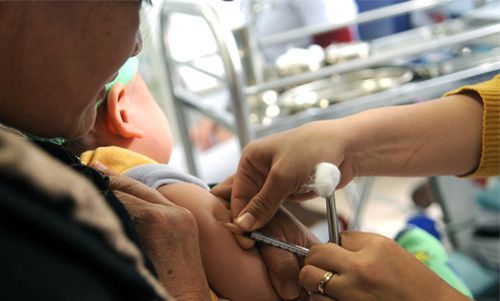 Tai biến tử vong do tiêm chủng mở rộng được bồi thường 100 triệu đồng
