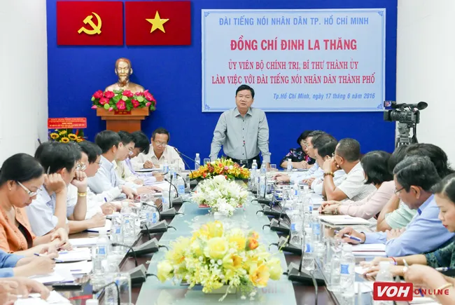  “40 năm – Nhìn lại và hướng tới