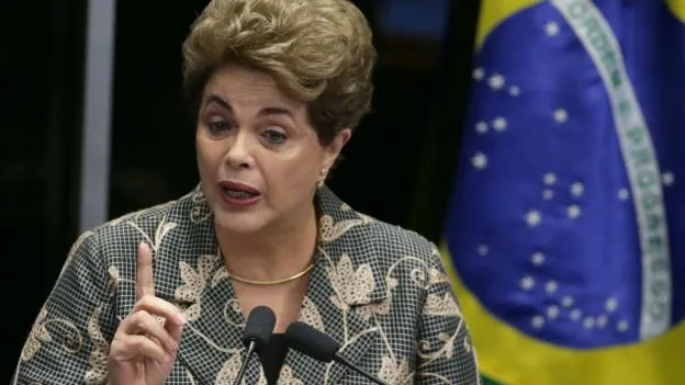 Tổng thống Brazil Rousseff chính thức bị bãi chức