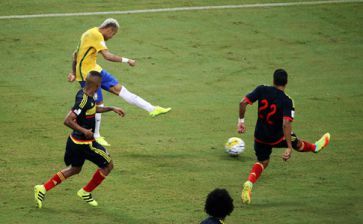 Kết quả bóng đá (7/9): Neymar tỏa sáng giúp Brazil đá bại Colombia