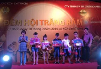 Vui hội trăng rằm 2016