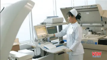 Hệ thống xét nghiệm tự động xử lý hơn 3.600 mẫu xét nghiệm/giờ