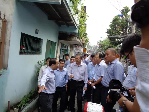Nâng đường, làm hệ thống thoát nước để xóa ngập đường Nguyễn Hữu Cảnh