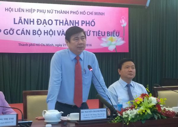 Lãnh đạo TPHCM gặp gỡ phụ nữ tiêu biểu