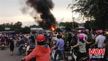 Cháy ở khu làng Đại học Thủ Đức thiêu rụi 4 kiot