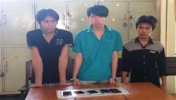 Nhân viên bảo vệ thành kẻ trộm