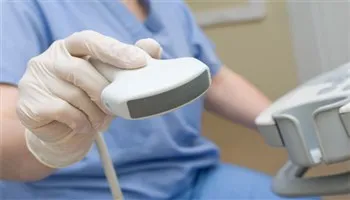 Cảnh báo tình trạng trẻ nghịch nhét dị vật vào vùng kín
