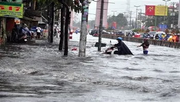 TPHCM nguy cơ ngập nặng do áp thấp và triều cường