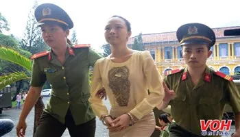 Vụ hoa hậu Trương Hồ Phương Nga lừa đảo: Yêu cầu làm rõ tình phí 16,5 tỷ