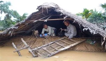 Sinh tồn trong lũ lớn