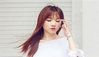 Từ khi yêu Trấn Thành, Hari Won liên tục hát nhạc buồn