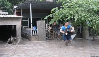 Khuyến cáo dịch bệnh truyền nhiễm thường gặp mùa bão lũ
