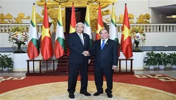 Thủ tướng Nguyễn Xuân Phúc hội kiến Tổng thống Myanmar và tiếp Bộ trưởng Ngoại giao Singapore