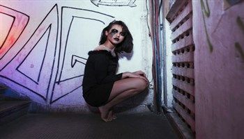 Mai Ngô ma mị, u ám trong bộ ảnh Halloween