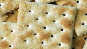 Vì sao bánh quy thường có lỗ?