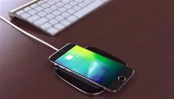 Iphone 8 trang bị màn hình OLED và sạc không dây