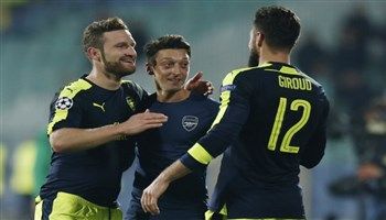 Kết quả bóng đá 2/11: bốn ông lớn vào vòng knock-out Champions League