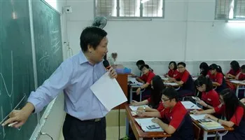 Thay đổi cách dạy để thích ứng với phương thức thi mới