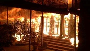 Chùa cổ ở Tây Hồ bị thiêu rụi trong đêm