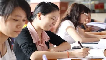 Học đại học 3 năm: Không đơn giản là rút ngắn chương trình