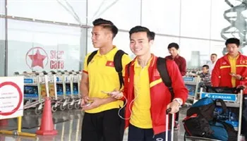 Tuyển Việt Nam lên đường dự AFF Cup