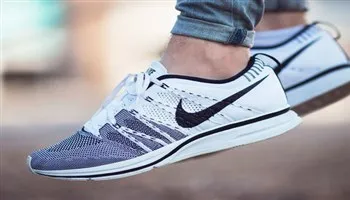 Nike chính thức cho mua hàng qua mạng với khách hàng ở Việt Nam