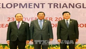 Khai mạc Hội nghị Cấp cao Khu vực Tam giác phát triển Campuchia – Lào – Việt Nam