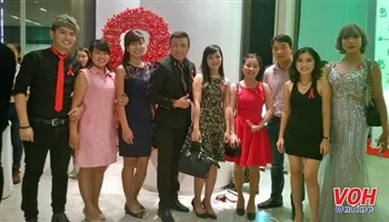 “Dải băng đỏ” thầm lặng bảo vệ người nhiễm HIV