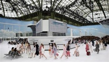 Cận cảnh sân khấu show diễn nội y lớn nhất thế giới của Victorias Secret