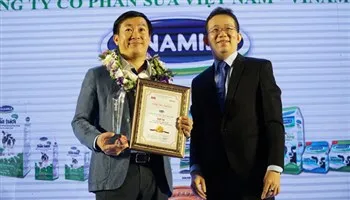 Vinamilk tiếp tục được vinh danh Top 10 thương hiệu “Tin và Dùng”