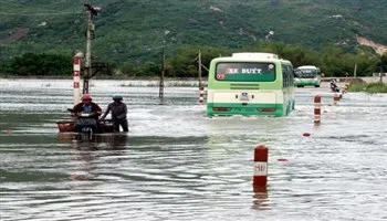 9 người chết do mưa lũ tại Bình Định, Quảng Ngãi, Ninh Thuận