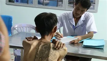 TPHCM: tăng cường kiểm tra, giám sát người nghiện ma tuý