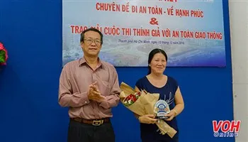 VOH trao giải Cuộc thi thính giả với an toàn giao thông 2016