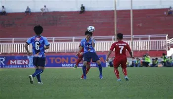 U21 Việt Nam thất bại trước Yokohama